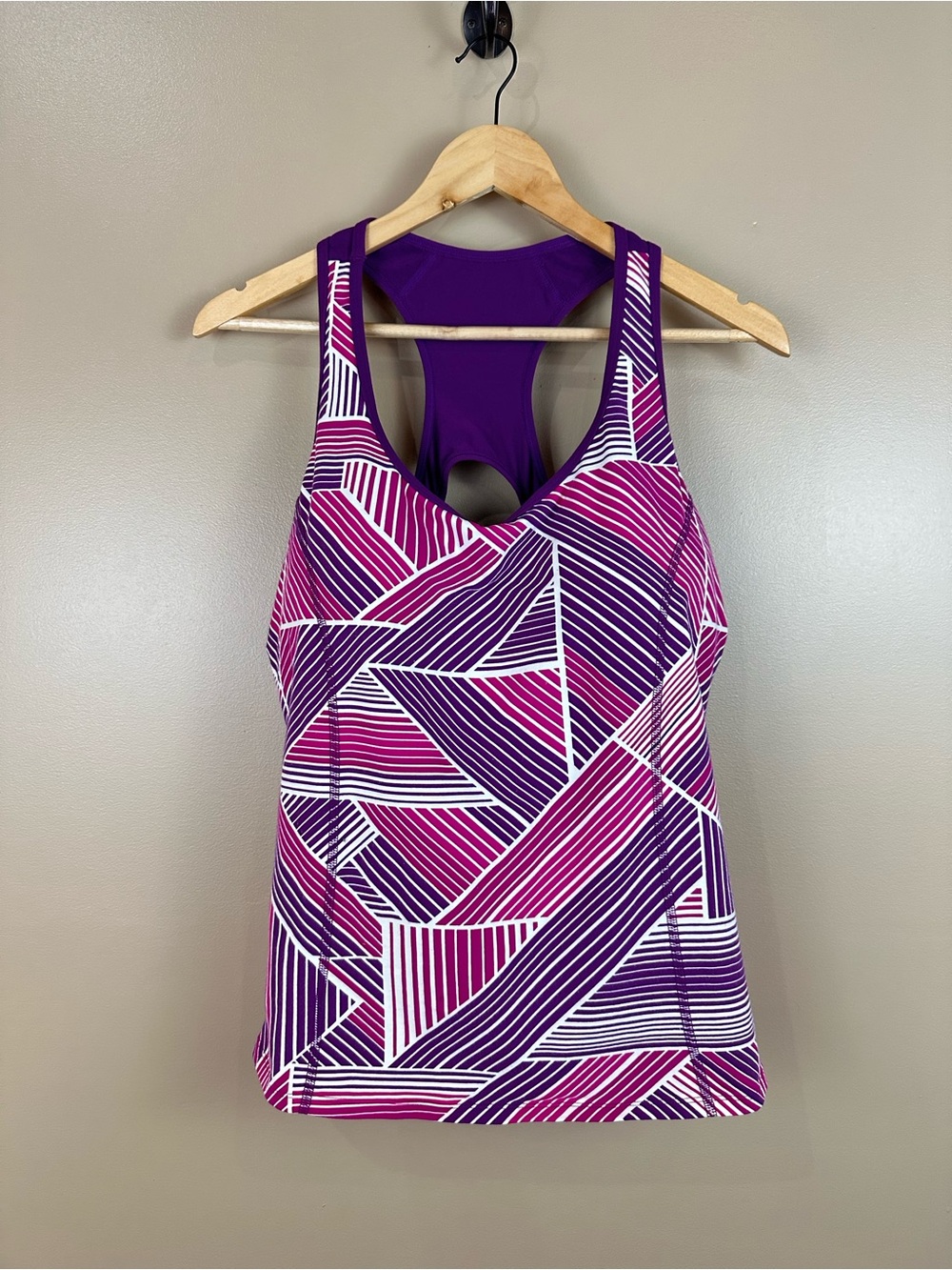 Amoena Racer Back Top Print Purple Mastectomy Athletic Tank Pocketed Bra EU 48